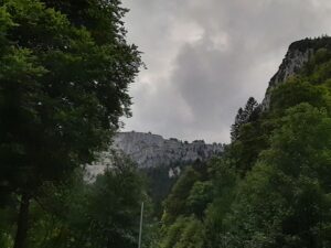 Le Creux du Van depuis la Ferme Robert